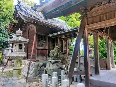 県明社の本殿