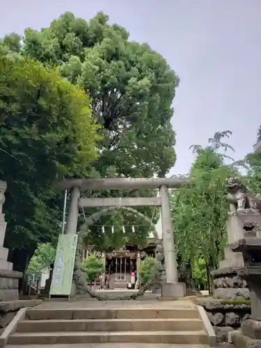諏訪神社の鳥居
