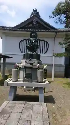 養源寺の地蔵