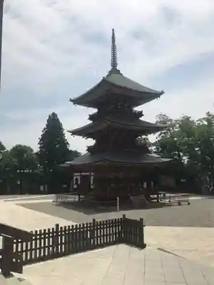 成田山新勝寺の塔
