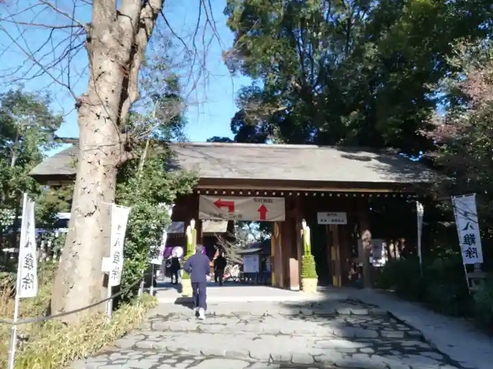 阿佐ヶ谷神明宮の山門・神門
