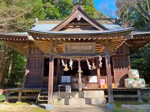 磯部稲村神社の本殿・本堂