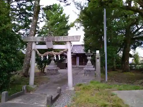 稲荷神社の鳥居