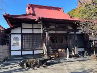 定泉寺の本殿・本堂