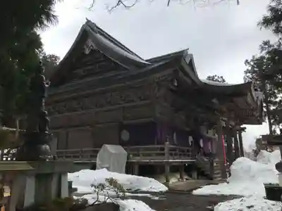 成相寺の本殿・本堂