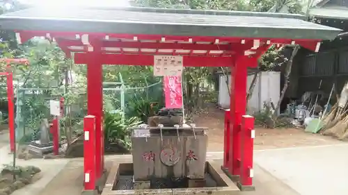 赤堤六所神社の手水舎