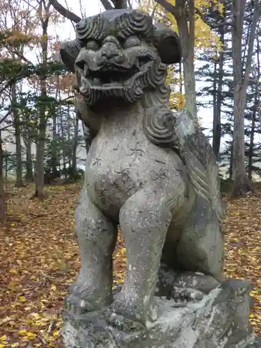 中小屋神社の狛犬