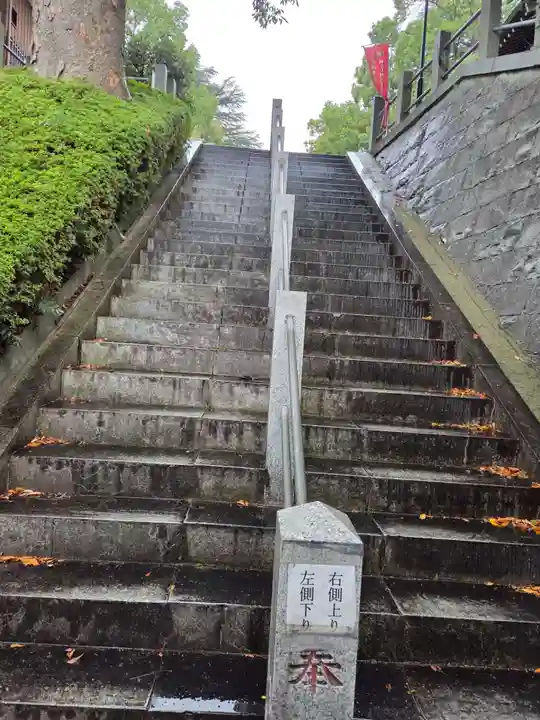 千草台杉山神社(神奈川県)