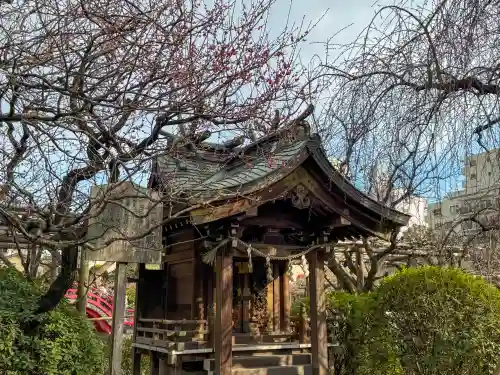 亀戸天神社の{uncategorized: "未分類", other: "その他", undefined: "問題あり", building: "その他建物", grave: "お墓", sacred_gate: "鳥居", guardian: "狛犬", statue: "像", buddha: "仏像", history: "歴史", nature: "自然", garden: "庭園", animal: "動物", pagoda: "塔", temizu: "手水舎", mountain_gate: "山門・神門", sanctuary: "本殿・本堂", subordinate: "末社・摂社", art: "芸術", scenery: "景色", jizo: "地蔵", ema: "絵馬", goshuin: "御朱印", omikuji: "おみくじ", items: "授与品その他", amulet: "お守り", goshuincho: "御朱印帳", eats: "食事", festival: "お祭り", votive_dance: "神楽", shichigosan: "七五三参", wedding: "結婚式", experience: "体験その他", initially: "初詣", around: "周辺", anti_infection: "感染症対策"}