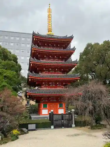 東長寺の塔