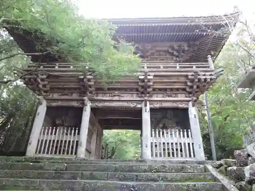 竹林寺の山門