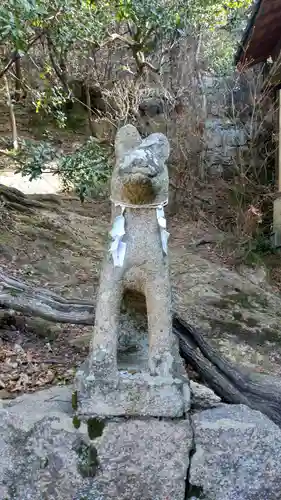 素盞嗚神社の狛犬