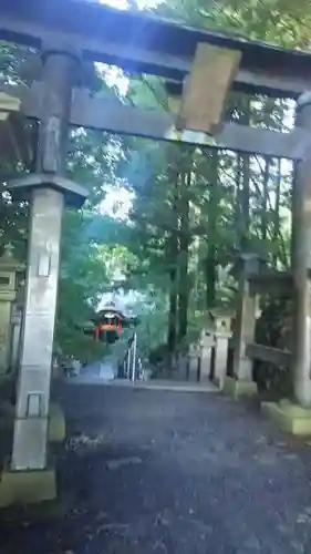 三峯神社の鳥居