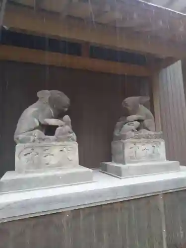 調神社の狛犬