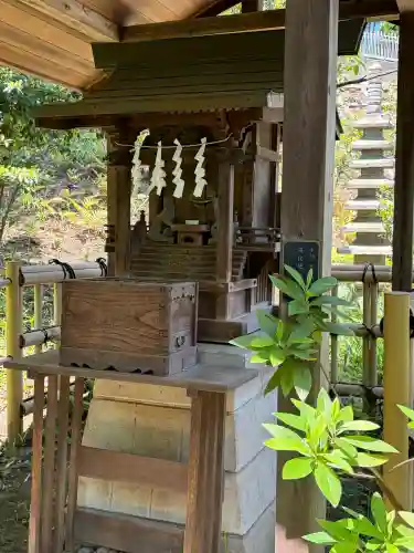 白金氷川神社の{uncategorized: "未分類", other: "その他", undefined: "問題あり", building: "その他建物", grave: "お墓", sacred_gate: "鳥居", guardian: "狛犬", statue: "像", buddha: "仏像", history: "歴史", nature: "自然", garden: "庭園", animal: "動物", pagoda: "塔", temizu: "手水舎", mountain_gate: "山門・神門", sanctuary: "本殿・本堂", subordinate: "末社・摂社", art: "芸術", scenery: "景色", jizo: "地蔵", ema: "絵馬", goshuin: "御朱印", omikuji: "おみくじ", items: "授与品その他", amulet: "お守り", goshuincho: "御朱印帳", eats: "食事", festival: "お祭り", votive_dance: "神楽", shichigosan: "七五三参", wedding: "結婚式", experience: "体験その他", initially: "初詣", around: "周辺", anti_infection: "感染症対策"}