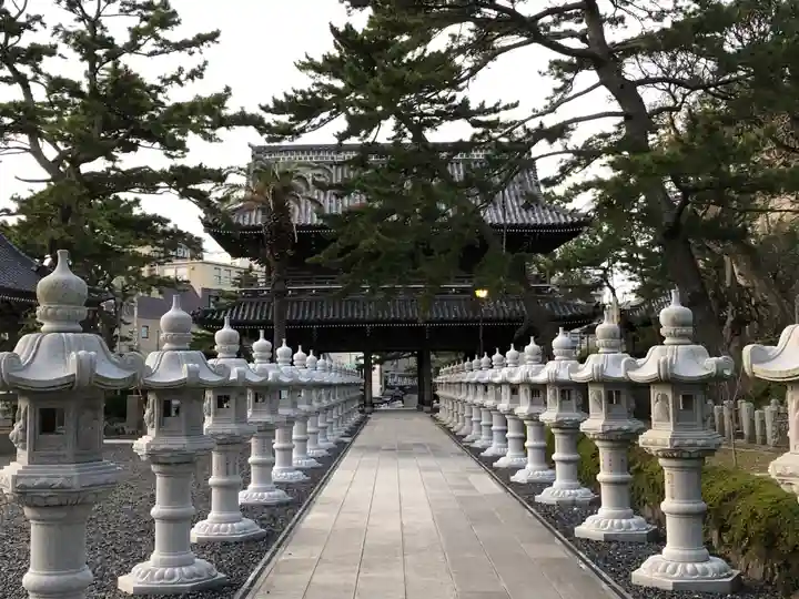 誕生寺のその他建物