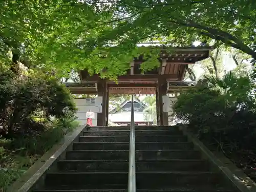仏地院の山門・神門