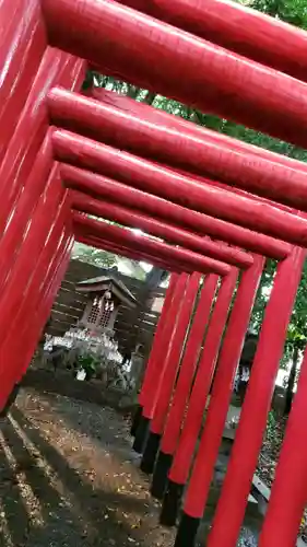 鎮守氷川神社の鳥居