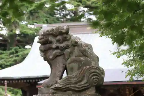 三春大神宮の狛犬