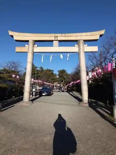 片瀬諏訪神社の鳥居