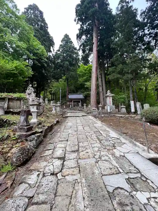 大聖寺(亀岡文殊)(山形県)