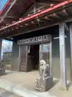 大山阿夫利神社本社の{uncategorized: "未分類", other: "その他", undefined: "問題あり", building: "その他建物", grave: "お墓", sacred_gate: "鳥居", guardian: "狛犬", statue: "像", buddha: "仏像", history: "歴史", nature: "自然", garden: "庭園", animal: "動物", pagoda: "塔", temizu: "手水舎", mountain_gate: "山門・神門", sanctuary: "本殿・本堂", subordinate: "末社・摂社", art: "芸術", scenery: "景色", jizo: "地蔵", ema: "絵馬", goshuin: "御朱印", omikuji: "おみくじ", items: "授与品その他", amulet: "お守り", goshuincho: "御朱印帳", eats: "食事", festival: "お祭り", votive_dance: "神楽", shichigosan: "七五三参", wedding: "結婚式", experience: "体験その他", initially: "初詣", around: "周辺", anti_infection: "感染症対策"}