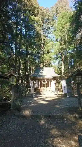 黄金山神社の本殿