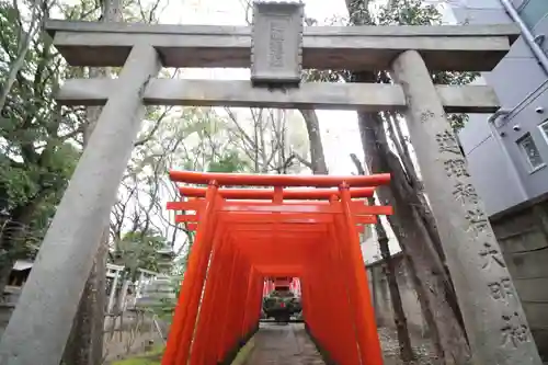 若宮八幡社の鳥居