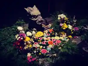 滑川神社 - 仕事と子どもの守り神の手水舎(2020年09月22日(火) 10時15分09秒投稿)