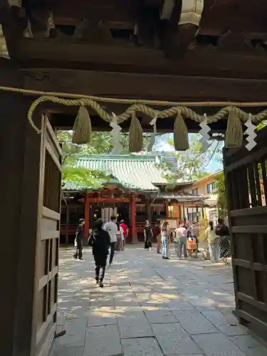 赤坂氷川神社の{uncategorized: "未分類", other: "その他", undefined: "問題あり", building: "その他建物", grave: "お墓", sacred_gate: "鳥居", guardian: "狛犬", statue: "像", buddha: "仏像", history: "歴史", nature: "自然", garden: "庭園", animal: "動物", pagoda: "塔", temizu: "手水舎", mountain_gate: "山門・神門", sanctuary: "本殿・本堂", subordinate: "末社・摂社", art: "芸術", scenery: "景色", jizo: "地蔵", ema: "絵馬", goshuin: "御朱印", omikuji: "おみくじ", items: "授与品その他", amulet: "お守り", goshuincho: "御朱印帳", eats: "食事", festival: "お祭り", votive_dance: "神楽", shichigosan: "七五三参", wedding: "結婚式", experience: "体験その他", initially: "初詣", around: "周辺", anti_infection: "感染症対策"}