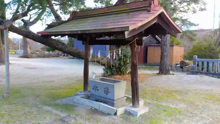 諏訪神社(八帖諏訪神社)の手水舎