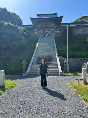田島神社の{uncategorized: "未分類", other: "その他", undefined: "問題あり", building: "その他建物", grave: "お墓", sacred_gate: "鳥居", guardian: "狛犬", statue: "像", buddha: "仏像", history: "歴史", nature: "自然", garden: "庭園", animal: "動物", pagoda: "塔", temizu: "手水舎", mountain_gate: "山門・神門", sanctuary: "本殿・本堂", subordinate: "末社・摂社", art: "芸術", scenery: "景色", jizo: "地蔵", ema: "絵馬", goshuin: "御朱印", omikuji: "おみくじ", items: "授与品その他", amulet: "お守り", goshuincho: "御朱印帳", eats: "食事", festival: "お祭り", votive_dance: "神楽", shichigosan: "七五三参", wedding: "結婚式", experience: "体験その他", initially: "初詣", around: "周辺", anti_infection: "感染症対策"}