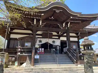 橘寺の本殿・本堂