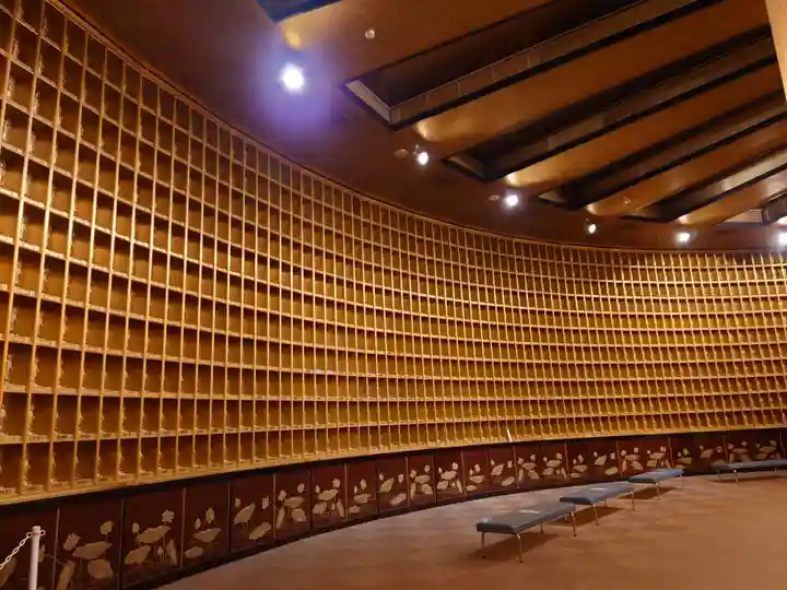 東本願寺本廟 牛久浄苑(牛久大仏)のその他建物