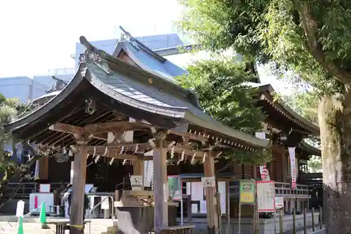 鳩森八幡神社の手水舎