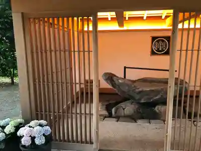 星川杉山神社の手水舎