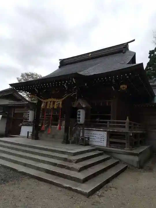 戸澤神社の本殿・本堂