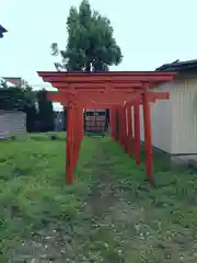 尾萬稲荷神社(山形県)