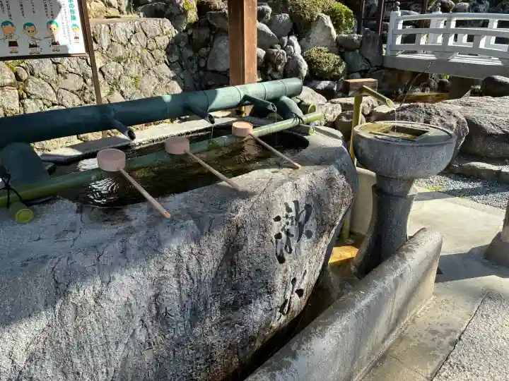 岡寺(龍蓋寺)の{uncategorized: "未分類", other: "その他", undefined: "問題あり", building: "その他建物", grave: "お墓", sacred_gate: "鳥居", guardian: "狛犬", statue: "像", buddha: "仏像", history: "歴史", nature: "自然", garden: "庭園", animal: "動物", pagoda: "塔", temizu: "手水舎", mountain_gate: "山門・神門", sanctuary: "本殿・本堂", subordinate: "末社・摂社", art: "芸術", scenery: "景色", jizo: "地蔵", ema: "絵馬", goshuin: "御朱印", omikuji: "おみくじ", items: "授与品その他", amulet: "お守り", goshuincho: "御朱印帳", eats: "食事", festival: "お祭り", votive_dance: "神楽", shichigosan: "七五三参", wedding: "結婚式", experience: "体験その他", initially: "初詣", around: "周辺", anti_infection: "感染症対策"}