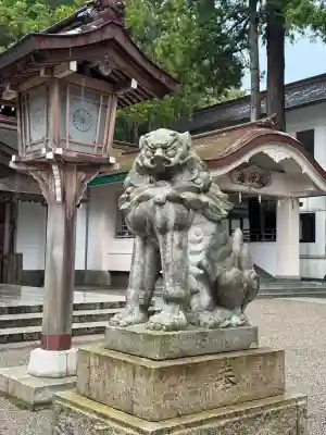 白山比咩神社の{uncategorized: "未分類", other: "その他", undefined: "問題あり", building: "その他建物", grave: "お墓", sacred_gate: "鳥居", guardian: "狛犬", statue: "像", buddha: "仏像", history: "歴史", nature: "自然", garden: "庭園", animal: "動物", pagoda: "塔", temizu: "手水舎", mountain_gate: "山門・神門", sanctuary: "本殿・本堂", subordinate: "末社・摂社", art: "芸術", scenery: "景色", jizo: "地蔵", ema: "絵馬", goshuin: "御朱印", omikuji: "おみくじ", items: "授与品その他", amulet: "お守り", goshuincho: "御朱印帳", eats: "食事", festival: "お祭り", votive_dance: "神楽", shichigosan: "七五三参", wedding: "結婚式", experience: "体験その他", initially: "初詣", around: "周辺", anti_infection: "感染症対策"}