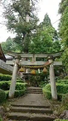 高雄神社の末社・摂社