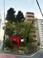 井口稲荷の{uncategorized: "未分類", other: "その他", undefined: "問題あり", building: "その他建物", grave: "お墓", sacred_gate: "鳥居", guardian: "狛犬", statue: "像", buddha: "仏像", history: "歴史", nature: "自然", garden: "庭園", animal: "動物", pagoda: "塔", temizu: "手水舎", mountain_gate: "山門・神門", sanctuary: "本殿・本堂", subordinate: "末社・摂社", art: "芸術", scenery: "景色", jizo: "地蔵", ema: "絵馬", goshuin: "御朱印", omikuji: "おみくじ", items: "授与品その他", amulet: "お守り", goshuincho: "御朱印帳", eats: "食事", festival: "お祭り", votive_dance: "神楽", shichigosan: "七五三参", wedding: "結婚式", experience: "体験その他", initially: "初詣", around: "周辺", anti_infection: "感染症対策"}