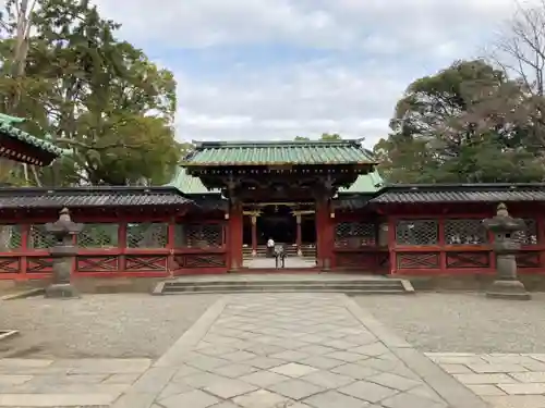 根津神社の山門