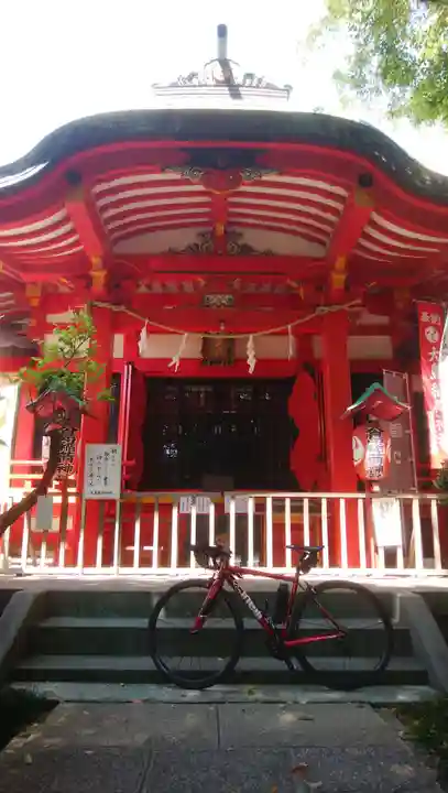 大島稲荷神社の本殿・本堂