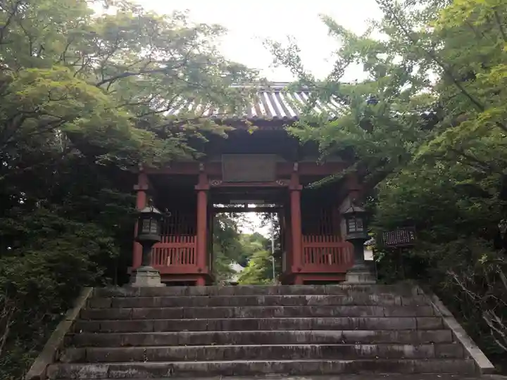 光明寺の山門・神門
