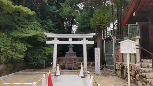 廣田神社の末社