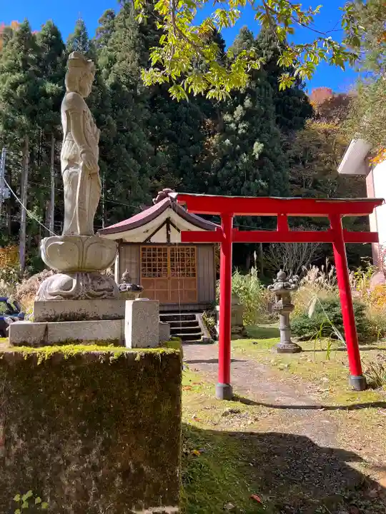 清津薬師堂(新潟県)