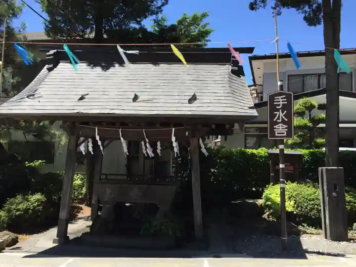 諏訪大社下社春宮の手水舎