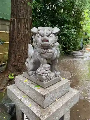 銀杏岡八幡神社の狛犬