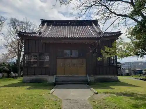 国造神社の本殿